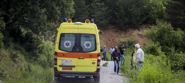 Κρήτη: Αυτοκίνητο έπεσε σε μπάρες για να αποφύγει σκύλο -4 γυναίκες στο νοσοκομείο